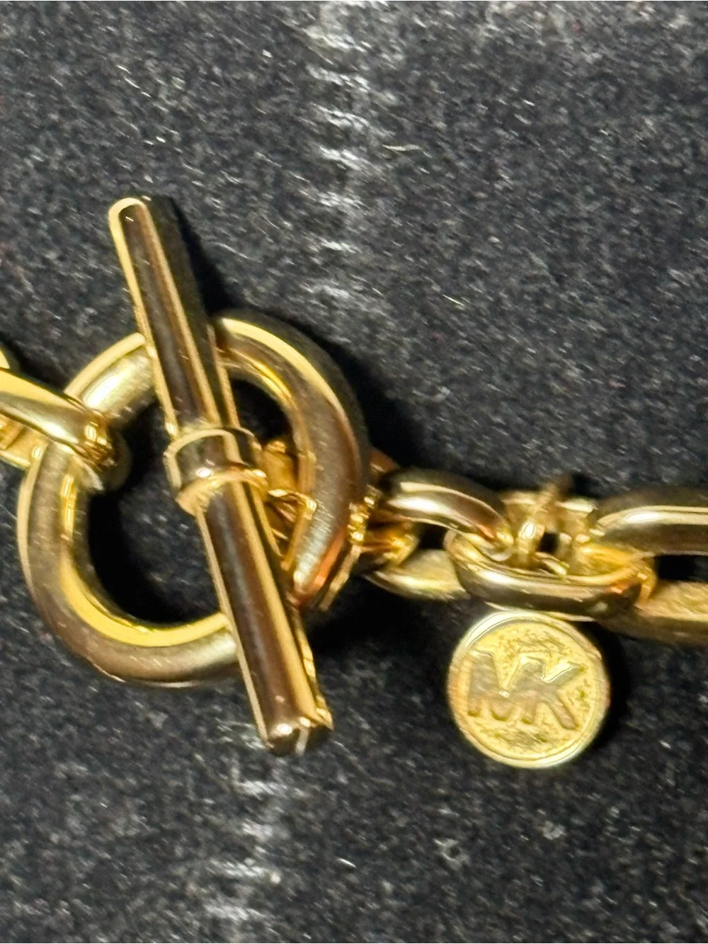 Michael Kors Padlock gold tone chain  Necklace/bracelet set - Picture 7 of 11